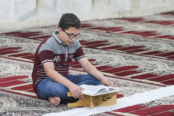 هر مسجد یک پایگاه قرآنی؛ مسجد صاحب‌الزمان(عج) ملاثانی