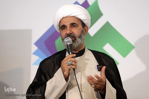 دوازدهمین شب نمایشگاه بین المللی قرآن