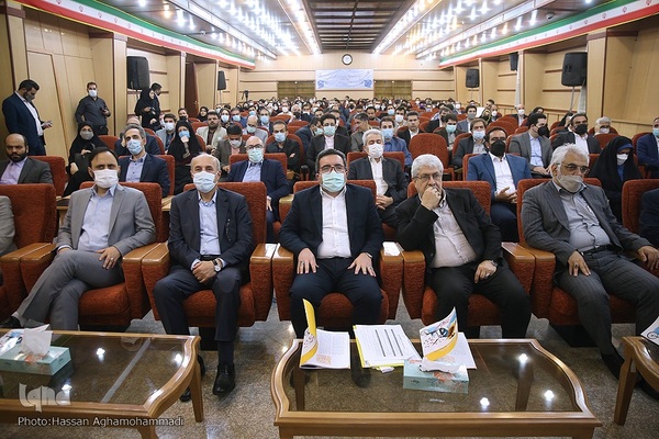 مراسم امضای تفاهم نامه همکاری های مشترک جهاددانشگاهی با سازمان ثبت اسناد و املاک کشور