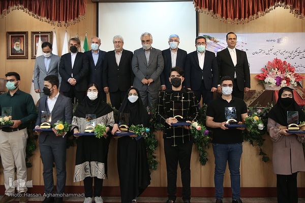 آیین تجلیل از مخترعان و طراحان صنعتی جوان برگزیده