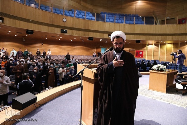 مراسم تکریم و تجلیل از نیم قرن خدمات قرآنی استاد حاج حسین علمی، پیشکسوت قرآنی