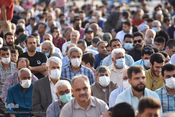 اقامه نماز عید سعید فطر در آبادان