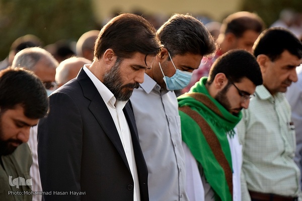 اقامه نماز عید سعید فطر در آبادان