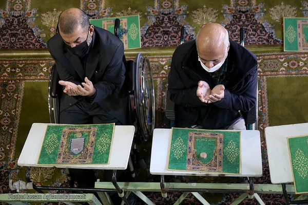 نماز عید سعید فطر در دانشگاه تهران