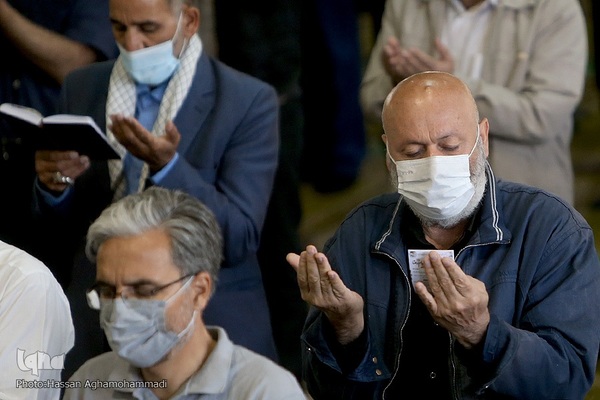 نماز عید سعید فطر در دانشگاه تهران