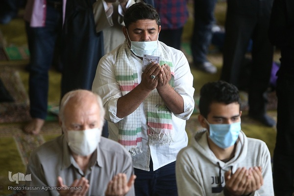 نماز عید سعید فطر در دانشگاه تهران