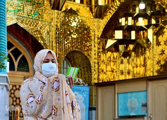 نماز عید فطر در امام زاده پنج تن لویزان