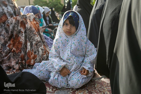 اقامه نماز عید فطر در شهری ری