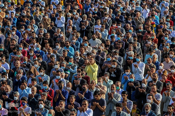 اقامه نماز عید فطر در شهری ری