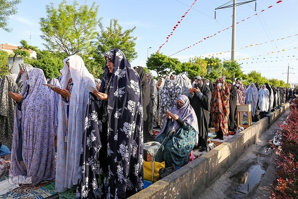 اقامه نماز عید سعید فطر در قزوین‎‎