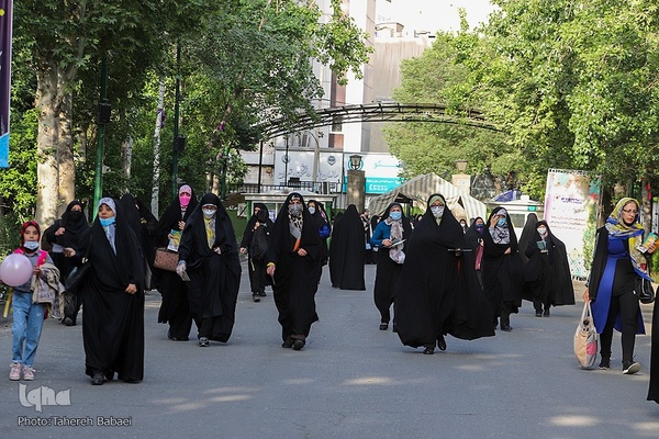 نماز عید فطر در دانشگاه تهران(2)