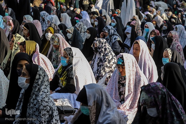 نماز عید فطر در دانشگاه تهران(2)