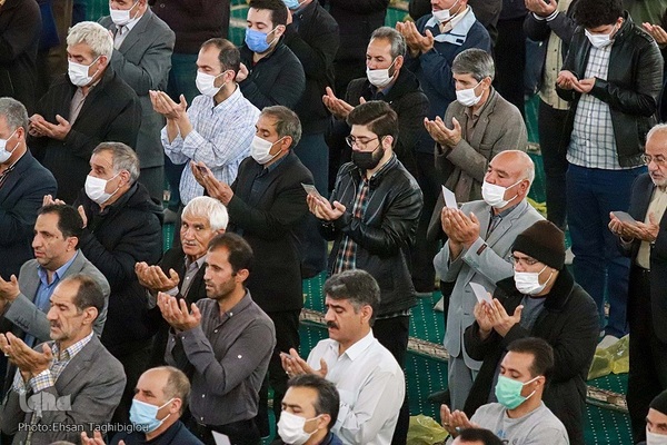 اقامه نماز عید سعید فطر در زنجان