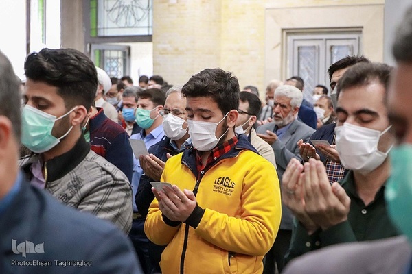اقامه نماز عید سعید فطر در زنجان