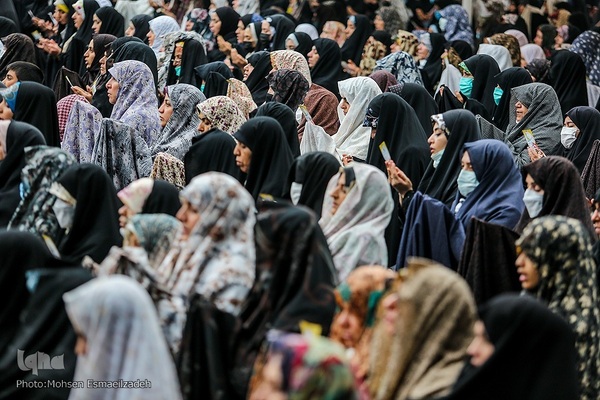 اقامه نماز عید فطر در حرم مطهر رضوی‎