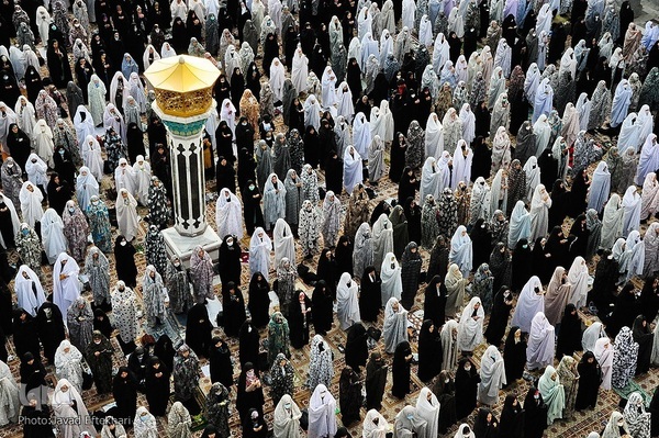 نماز عید سعید فطر در زیارتگاه شهید مدرس(ره) کاشمر