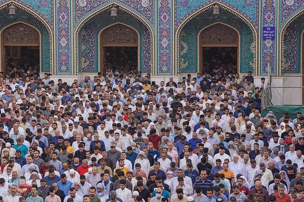 نماز عید سعید فطر در آستان مقدس کاظمیه