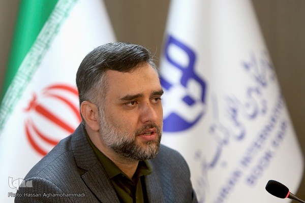 علی رمضانی، مدیرعامل مؤسسه خانه کتاب و ادبیات ایران
