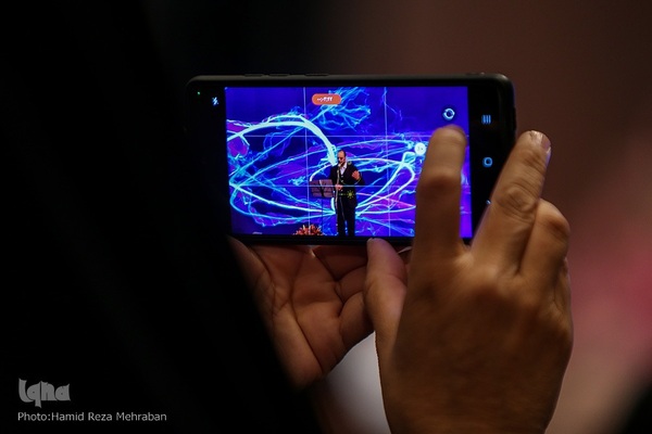 آیین اختتامیه هجدهمین و نوزدهمین همایش ادبی سوختگان وصل