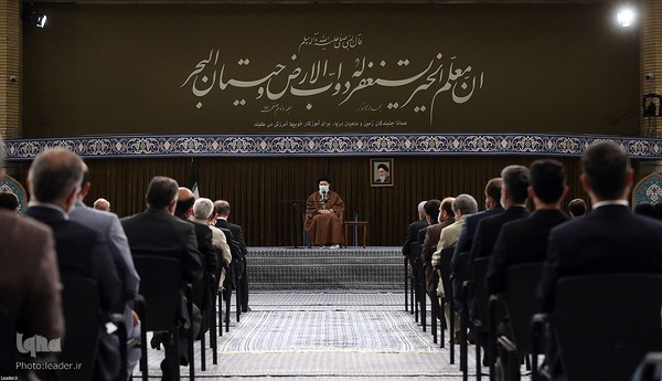 دیدار معلمان با رهبر انقلاب