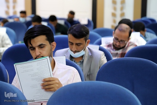 آزمون کتبی ارزیابی حافظان در اهواز