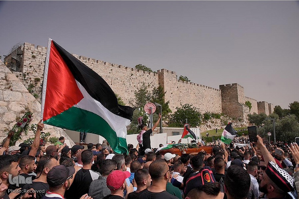 مراسم تشییع پیکر شیرین ابوعاقله، خبرنگار شهید الجزیره در بیت المقدس شرقی