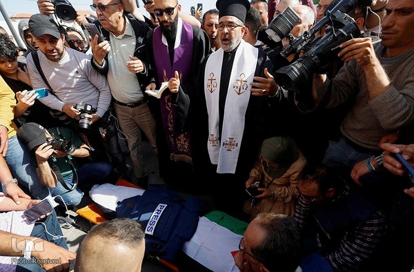 مراسم تشییع پیکر شیرین ابوعاقله، خبرنگار شهید الجزیره در بیت المقدس شرقی