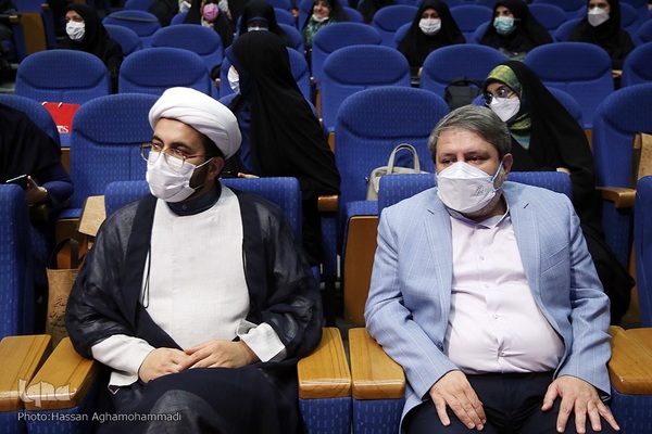 مراسم اختتامیه بیست و ششمین جشنواره قرآن و عترت اساتید، دانشجویان و کارکنان وزارت بهداشت، درمان و آموزش پزشکی (هدهد)