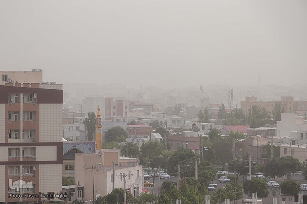 هجوم ریزگرد ها به زنجان‎‎