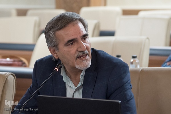 تجلیل از فعالان و دست‌اندرکاران نمایشگاه قرآن اصفهان