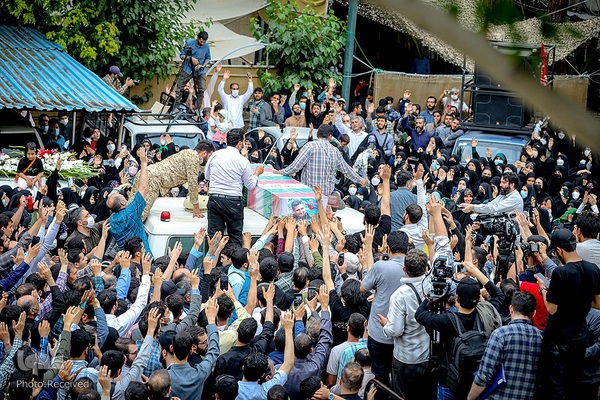 مراسم وداع با پیکر شهید صیاد خدایی