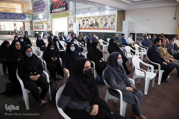 آیین رونمایی از پوستر نخستین جشنواره کتابخوانی دفاع مقدس