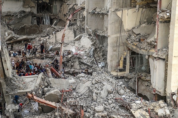 دومین روز پس از فاجعه متروپل