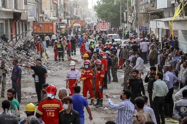 دومین روز پس از فاجعه متروپل