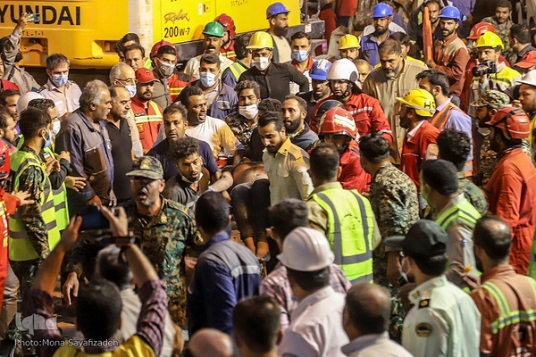 دومین روز پس از فاجعه متروپل