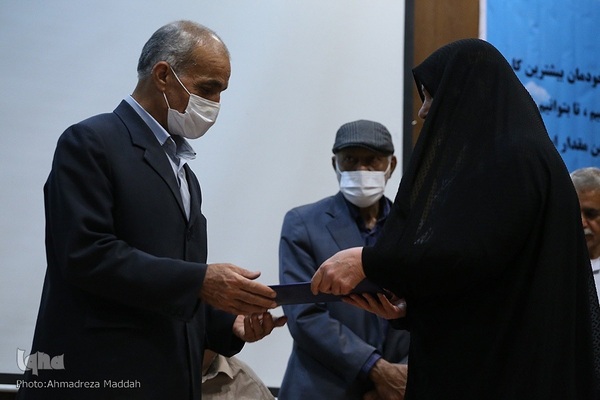 تجلیل از فرماندهان ایثارگر و جانباز تیپ ۵۵ هوابرد شیراز