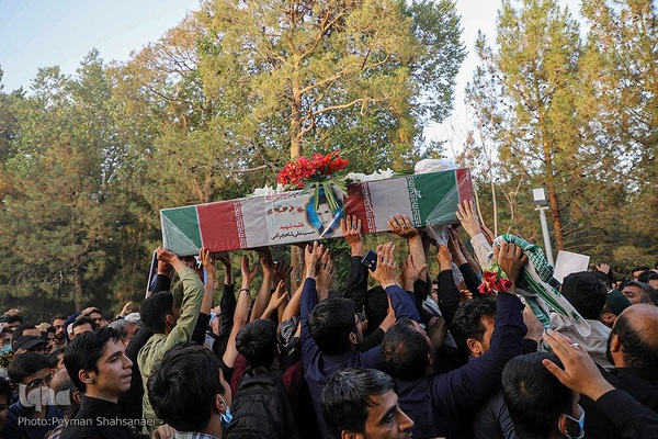 تشییع سه شهید تازه تفحص شده‌ی دوران دفاع مقدس