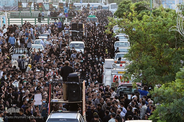 تشییع سه شهید تازه تفحص شده‌ی دوران دفاع مقدس