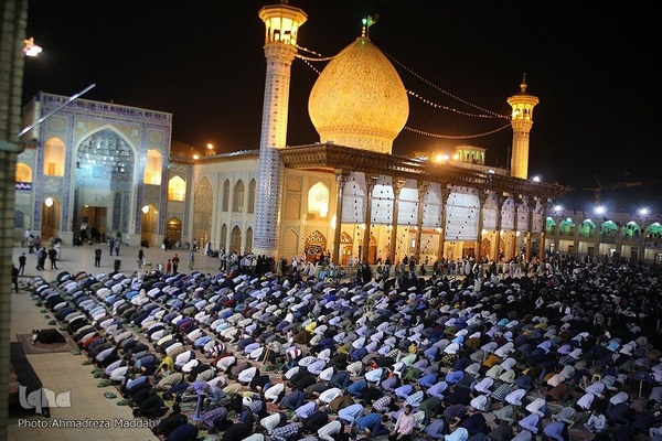 مراسم سوگواری شب شهادت امام جعفر صادق(ع) در حرم شاهچراغ‎‎