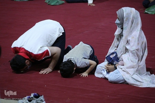 مراسم سوگواری شب شهادت امام جعفر صادق(ع) در حرم شاهچراغ‎‎