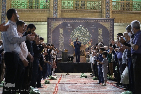 مراسم سوگواری شب شهادت امام جعفر صادق(ع) در حرم شاهچراغ‎‎