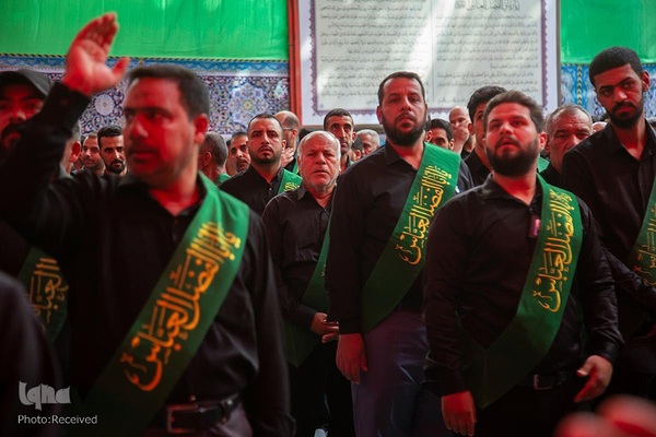 عزاداری خدام حرم حضرت عباس(ع) در روز شهادت امام صادق(ع)