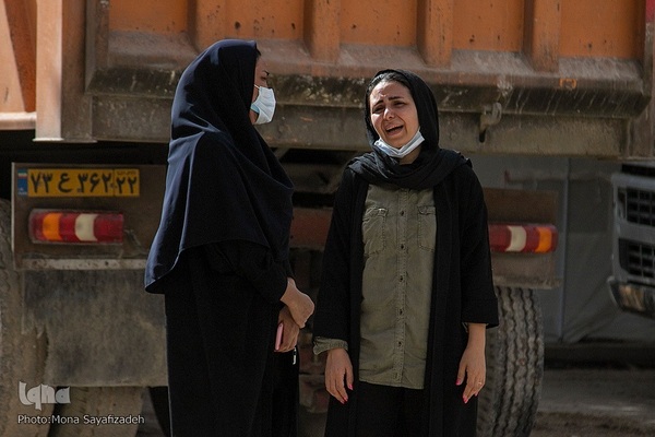 پنجمین روز ریزش برج متروپل در آبادان