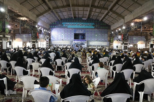 مراسم بزرگداشت جان‌باختگان متروپل آبادان