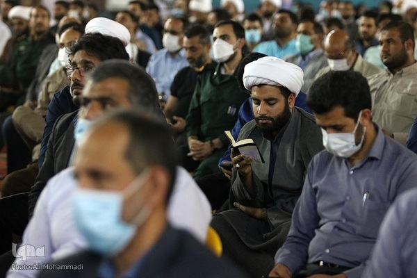 مراسم بزرگداشت جان‌باختگان متروپل آبادان