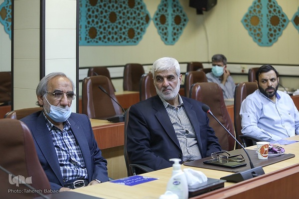 رونمایی از کتاب تقلید در هنر تلاوت قرآن کریم