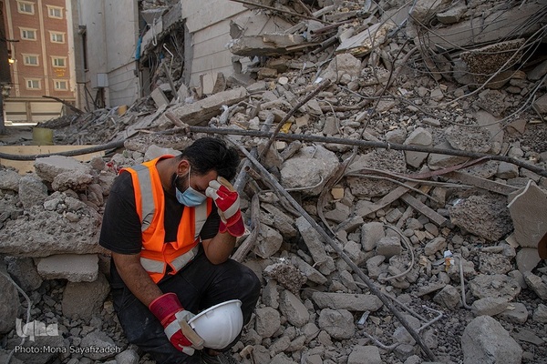 هفتمین روز ریزش برج متروپل آبادان