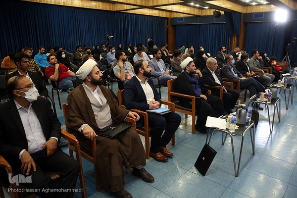 مراسم اختتامیه دهمین دوره مسابقات ملی مناظره دانشجویان ایران