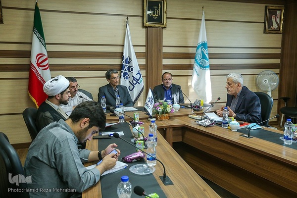 نشست تخصصی بازخوانی و بازنگری قوانین بخش تعاون