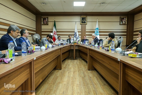 نشست تخصصی بازخوانی و بازنگری قوانین بخش تعاون